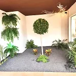 Ocean Garden By Deihu Experiences Lägenhet